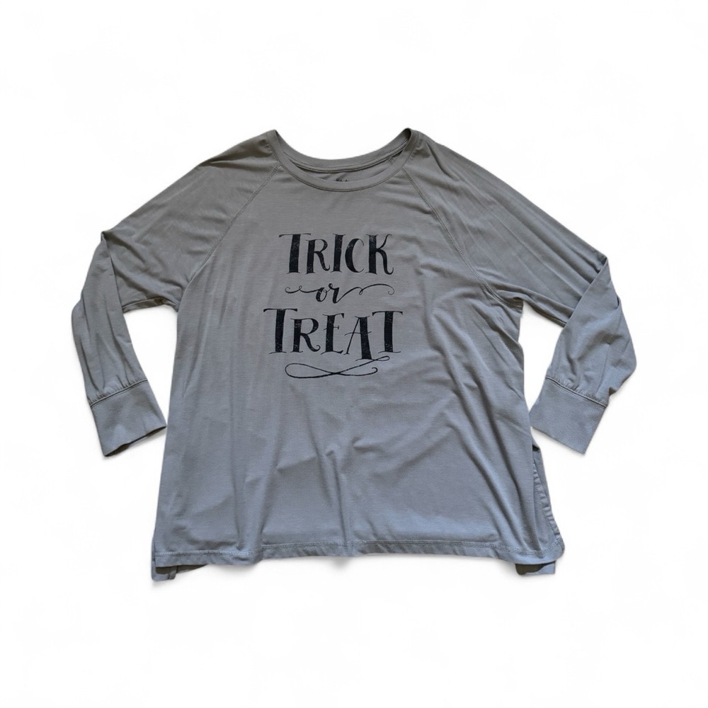 Trick or Treat Halloween Graphic T-shirt
